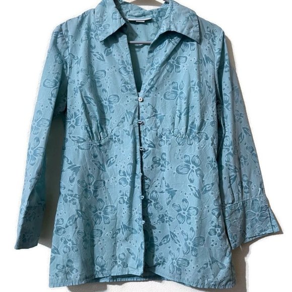 dressbarn Tops - Dressbarn women's 3/4 long sleeves, button down, light blue with flowers size S